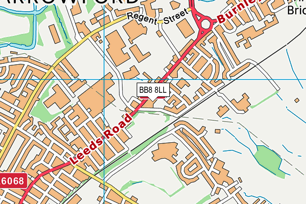 BB8 8LL map - OS VectorMap District (Ordnance Survey)