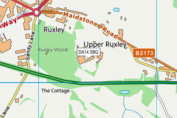Map of RUXLEY MANOR GARDEN CENTRE LTD at district scale