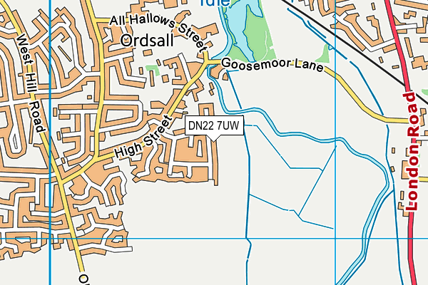 DN22 7UW map - OS VectorMap District (Ordnance Survey)