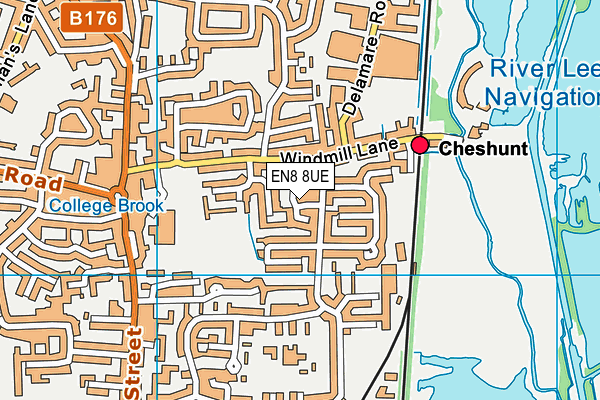 EN8 8UE map - OS VectorMap District (Ordnance Survey)