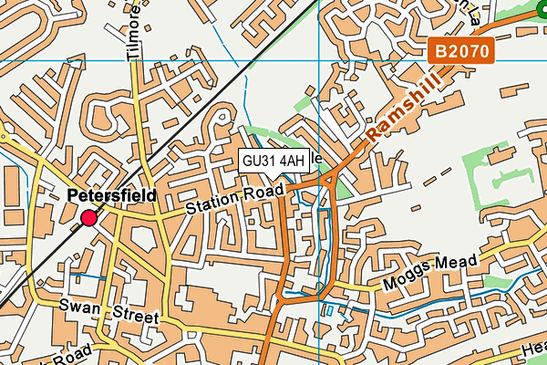 GU31 4AH map - OS VectorMap District (Ordnance Survey)