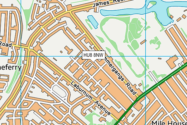 HU8 8NW map - OS VectorMap District (Ordnance Survey)