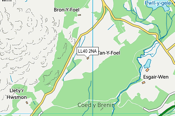 LL40 2NA map - OS VectorMap District (Ordnance Survey)