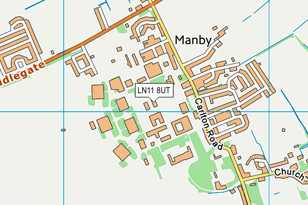 LN11 8UT map - OS VectorMap District (Ordnance Survey)