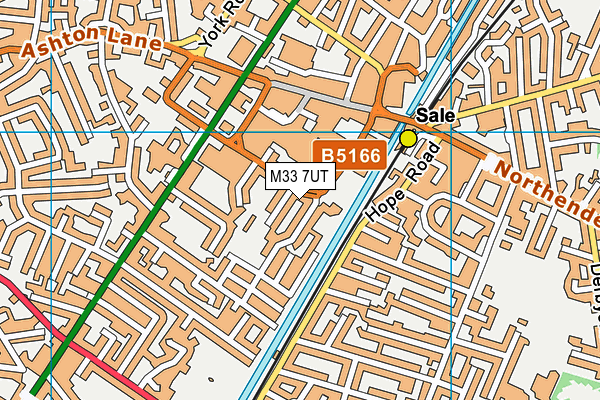 M33 7UT map - OS VectorMap District (Ordnance Survey)