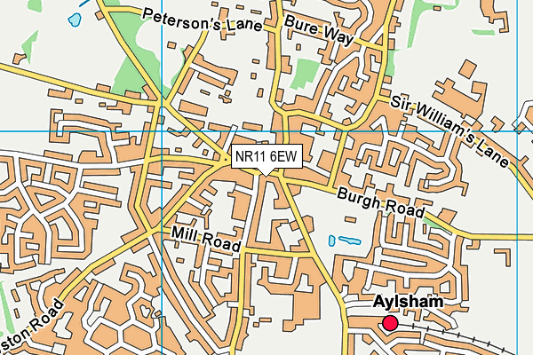 NR11 6EW map - OS VectorMap District (Ordnance Survey)