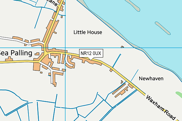 NR12 0UX map - OS VectorMap District (Ordnance Survey)