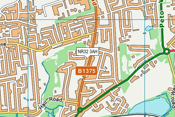 NR32 3AH map - OS VectorMap District (Ordnance Survey)