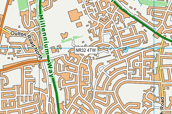 NR32 4TW map - OS VectorMap District (Ordnance Survey)