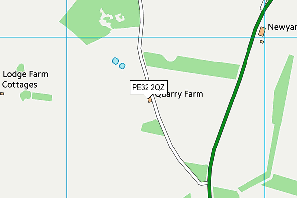 PE32 2QZ map - OS VectorMap District (Ordnance Survey)