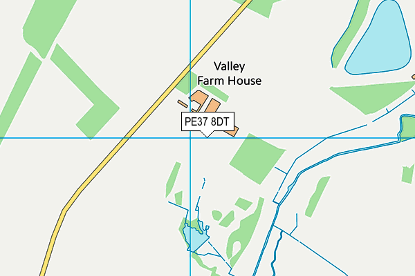 PE37 8DT map - OS VectorMap District (Ordnance Survey)