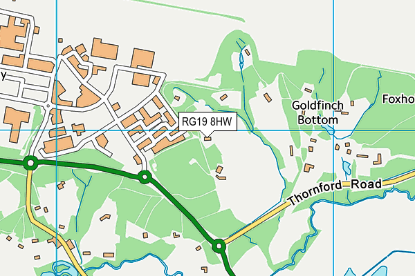 RG19 8HW map - OS VectorMap District (Ordnance Survey)