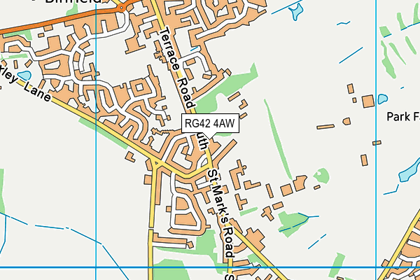 RG42 4AW map - OS VectorMap District (Ordnance Survey)