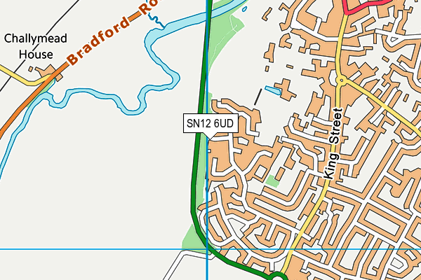 SN12 6UD map - OS VectorMap District (Ordnance Survey)