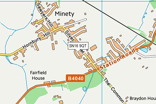 SN16 9QT map - OS VectorMap District (Ordnance Survey)