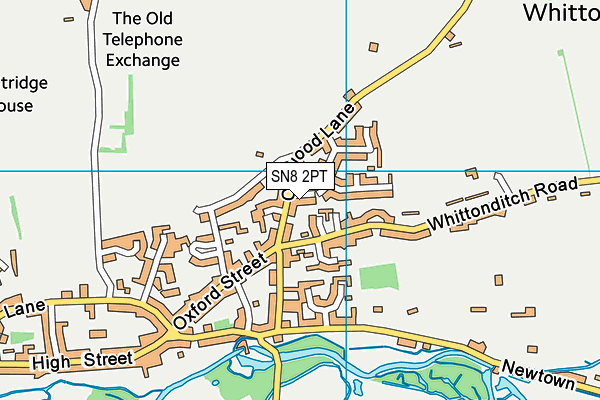 SN8 2PT map - OS VectorMap District (Ordnance Survey)