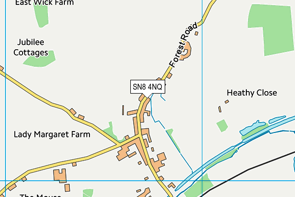 SN8 4NQ map - OS VectorMap District (Ordnance Survey)