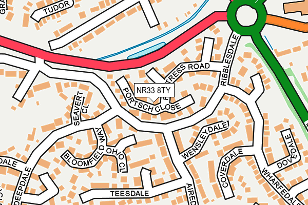 NR33 8TY map - OS OpenMap – Local (Ordnance Survey)